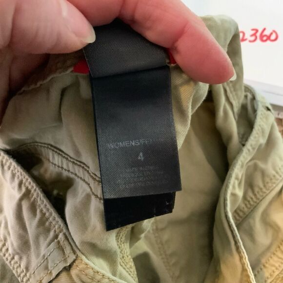 THE NORTH FACE khaki hiking Bermuda shorts size 4 - Picture 11 of 13